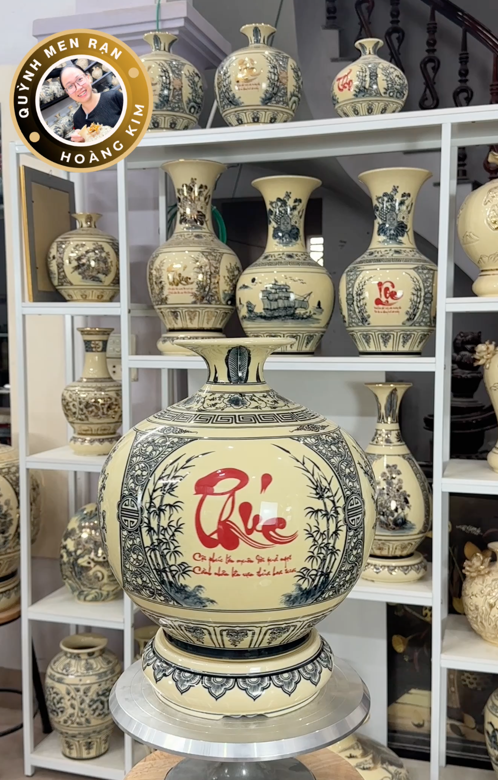 Hút lộc Tứ cảnh chữ Thọ - Men rạn hoàng kim